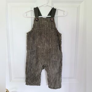Adorable Olive Green Corduroy Baby Overalls - Size 3-6 months